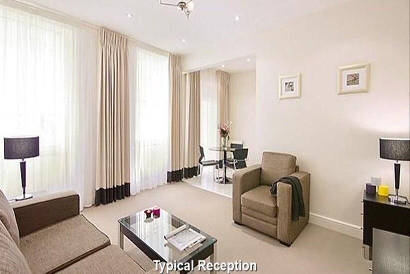 Two Bedroom  Nottingham Place ... 2 bed flat to rent - £4,767 pcm (£1,100 pw)