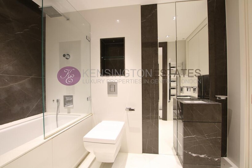 Kensington High Street, London W14 1 bed apartment to rent - £3,033 pcm (£700 pw)