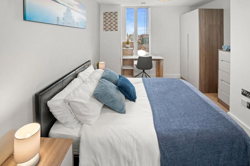 Cambridge Street, Manchester M1 2 bed serviced apartment to rent - £3,916 pcm (£904 pw)