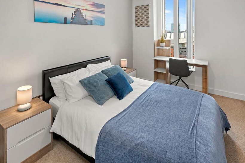 Cambridge Street, Manchester M1 2 bed serviced apartment to rent - £3,916 pcm (£904 pw)