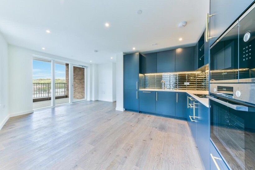 Alington House,  Mary Neuner Road... 2 bed apartment to rent - £2,197 pcm (£507 pw)