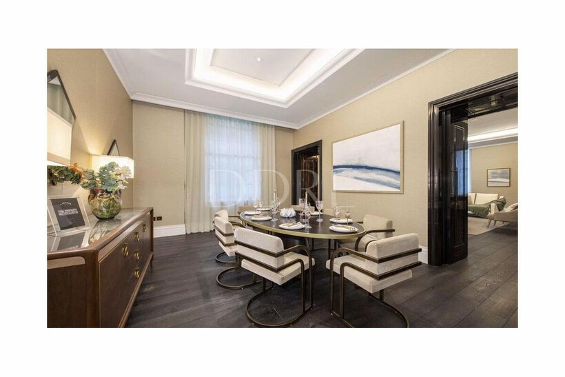 Whitehall Place, London, SW1A 2 bed apartment to rent - £32,500 pcm (£7,500 pw)