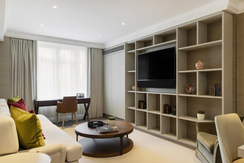PARK LANE, MAYFAIR, W1K 2 bed apartment to rent - £15,136 pcm (£3,493 pw)