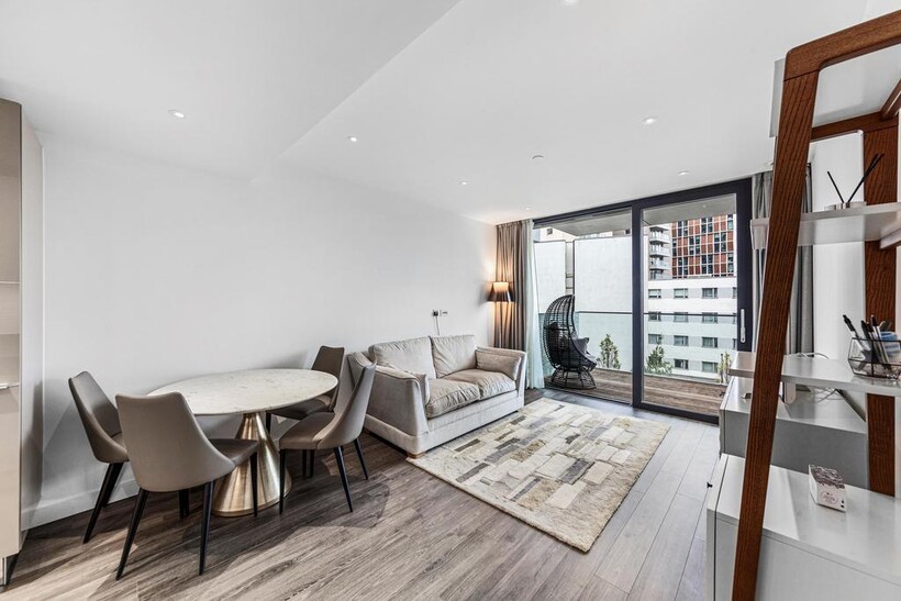Meranti House, Alie Street, London, E1 1 bed flat to rent - £3,033 pcm (£700 pw)