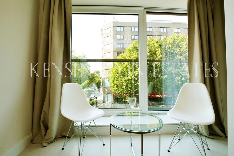 Kensington High Street, London W14 1 bed apartment to rent - £3,683 pcm (£850 pw)