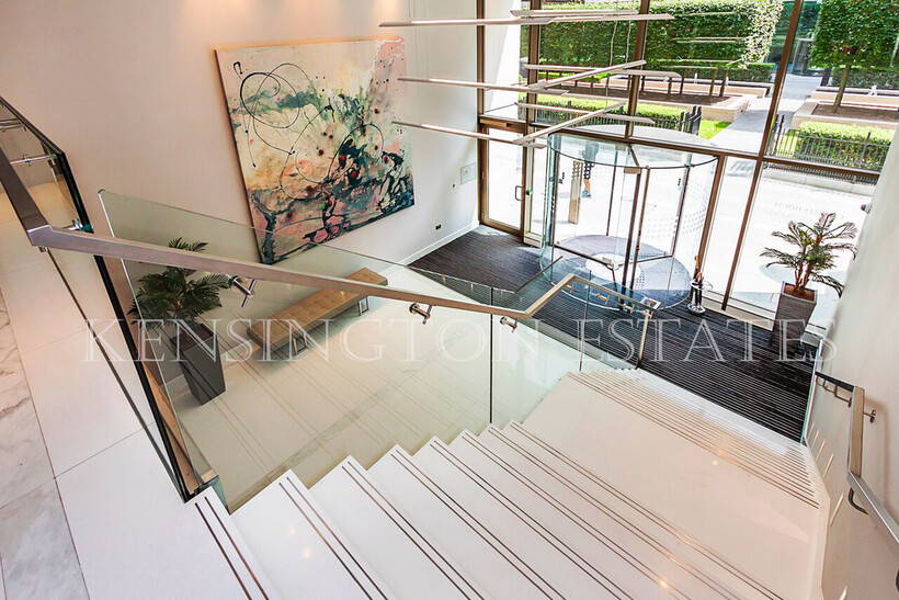 Kensington High Street, London W14 2 bed apartment to rent - £5,200 pcm (£1,200 pw)