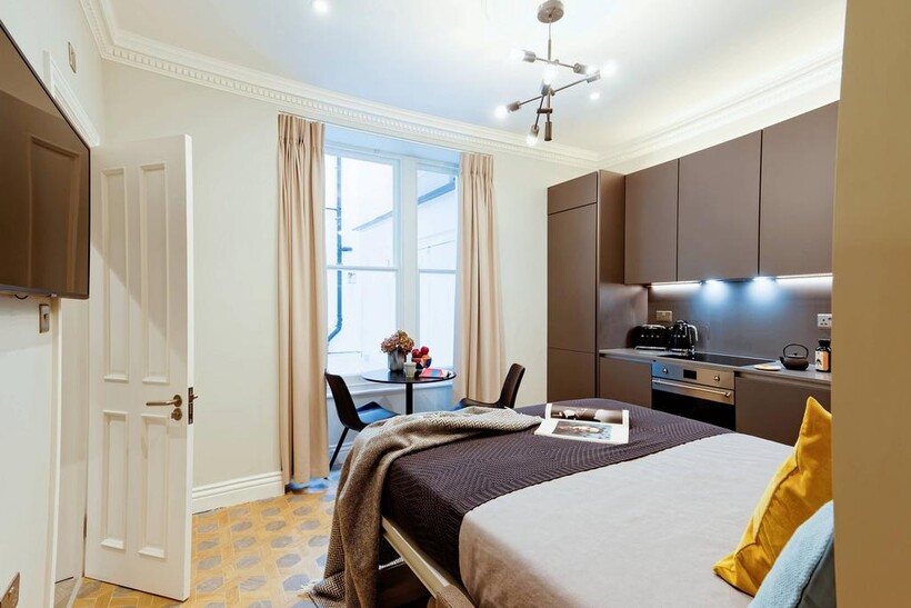35 Nottingham Place, London W1U Flat to rent - £3,445 pcm (£795 pw)