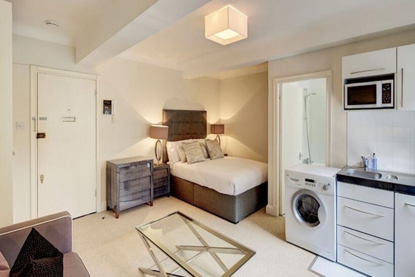 Fulham Road, London 2 bed apartment to rent - £4,420 pcm (£1,020 pw)