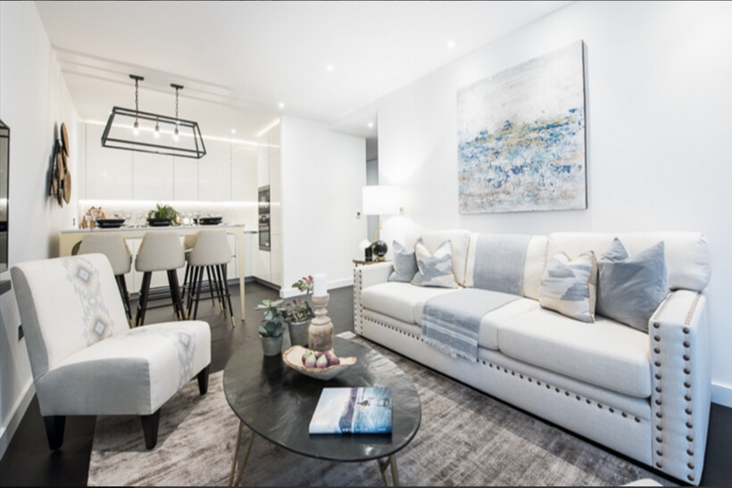 Charles Clowes Walk, London SW11 2 bed flat to rent - £4,680 pcm (£1,080 pw)