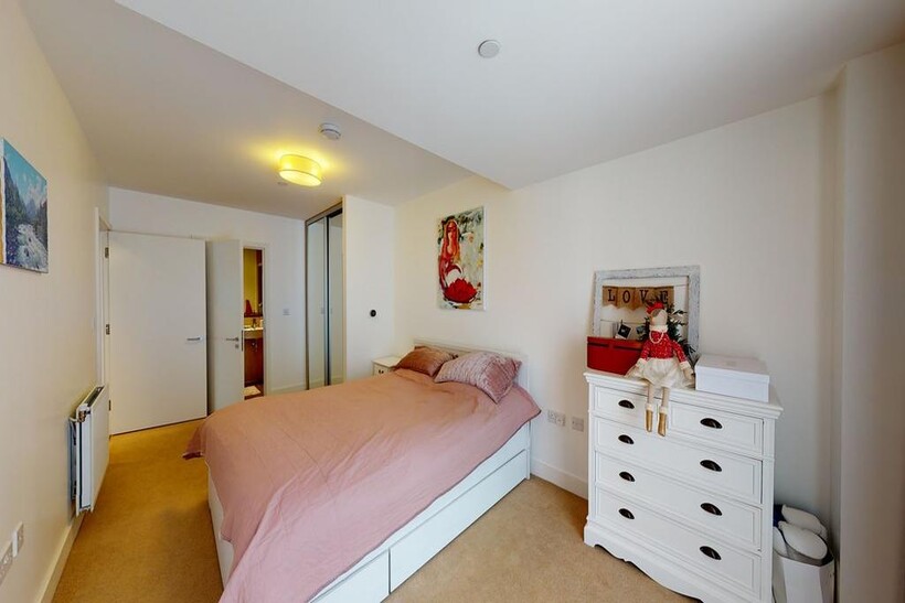 Rennie Street, London, SE10 2 bed apartment to rent - £2,900 pcm (£669 pw)