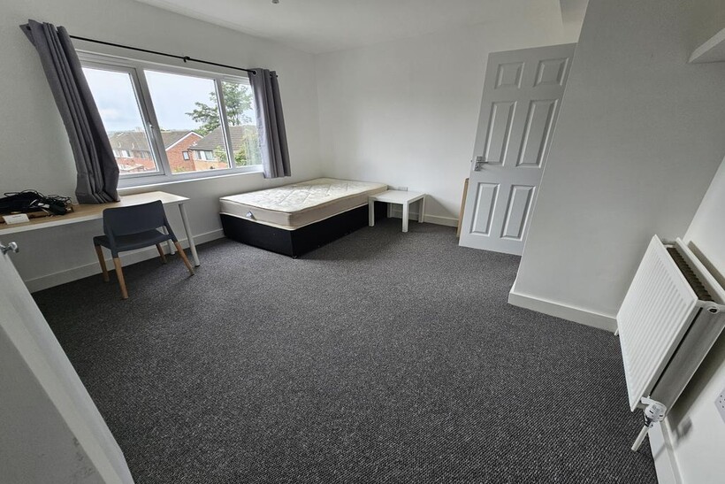 Stanmore Street, Leeds 6 bed house to rent - £3,250 pcm (£750 pw)