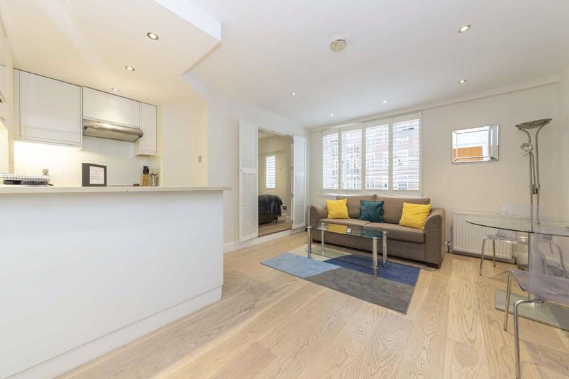 Sloane Avenue, London SW3 1 bed apartment to rent - £2,795 pcm (£645 pw)