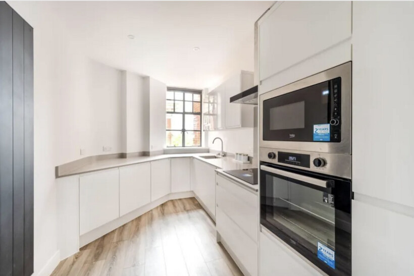 Maida Vale, London  W9 3 bed flat to rent - £5,763 pcm (£1,330 pw)
