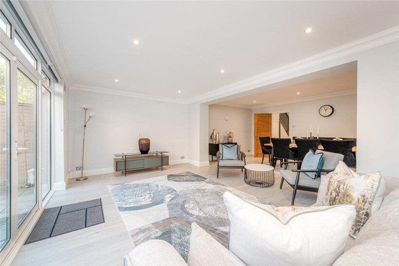 Harley Road, London NW3 4 bed house to rent - £10,998 pcm (£2,538 pw)