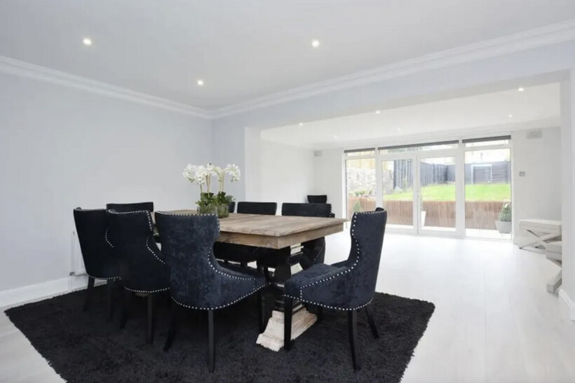 Harley Road, London NW3 4 bed house to rent - £10,998 pcm (£2,538 pw)