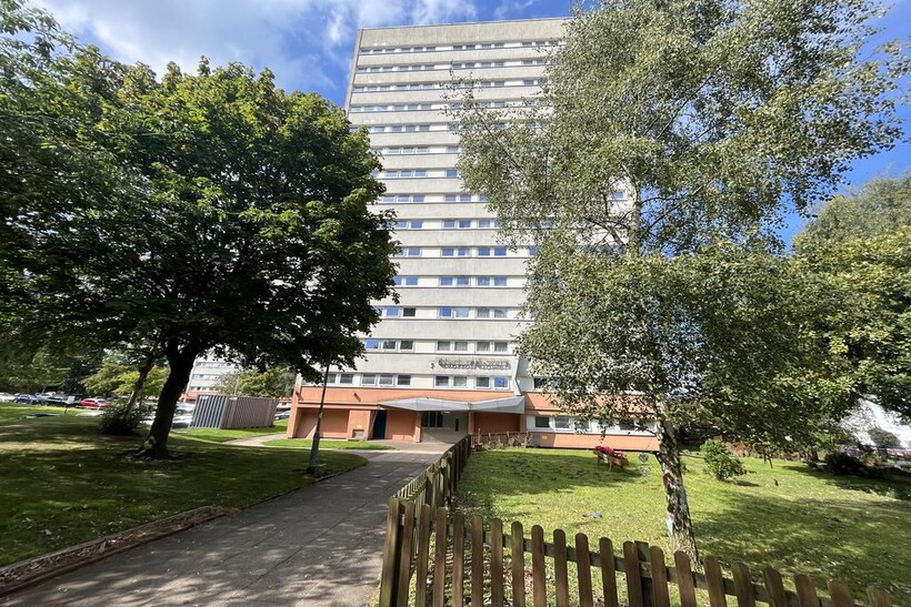 Civic Close, Birmingham B1 2 bed flat to rent - £1,300 pcm (£300 pw)