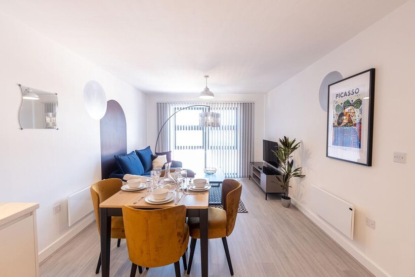 Northwood Street, Birmingham B3 2 bed flat to rent - £2,700 pcm (£623 pw)