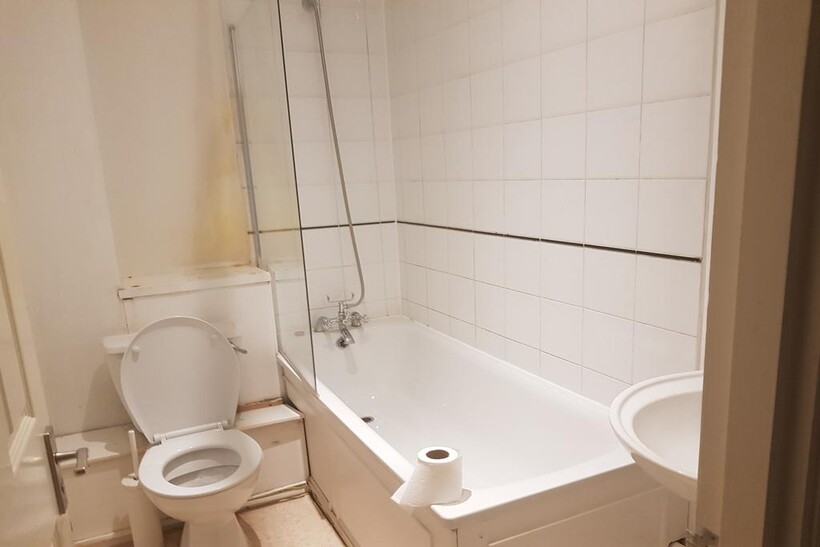 Richmond Way, London W14 4 bed flat share to rent - £4,200 pcm (£969 pw)