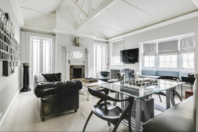 North Audley Street,London 4 bed apartment to rent - £39,433 pcm (£9,100 pw)