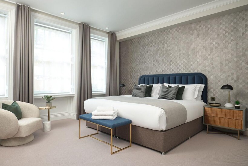 Gilbert Street, London W1K 1 bed serviced apartment to rent - £15,000 pcm (£3,462 pw)