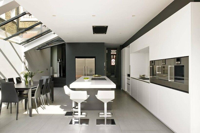 Niton Street, Fulham, London, SW6 6 bed house to rent - £18,200 pcm (£4,200 pw)