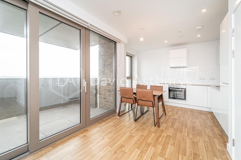 Seven Sisters Road, Tottenham, London 1 bed apartment to rent - £2,100 pcm (£485 pw)