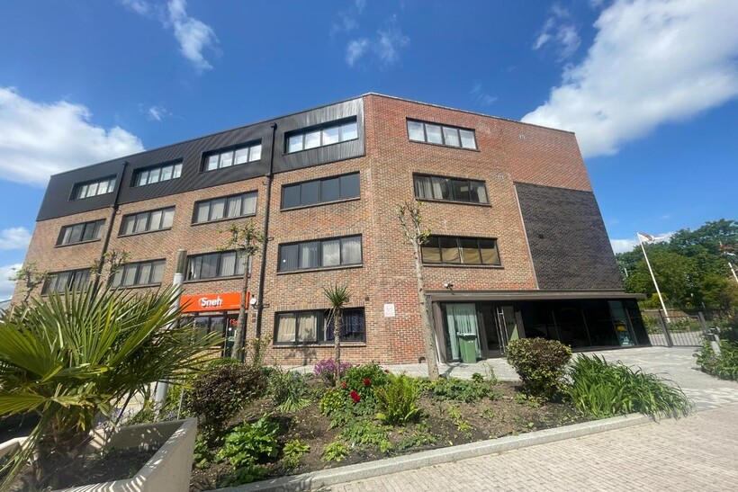 Jubilee Business Centre, 213... Property to rent - £1,200 pcm (£277 pw)