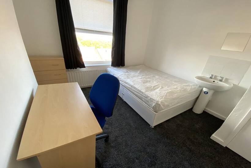 27 Leicester Grove, City Centre... 6 bed terraced house to rent - £2,730 pcm (£630 pw)