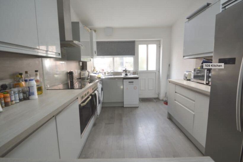 Cardigan Road, Leeds LS6 7 bed detached house to rent - £585 pcm (£135 pw)