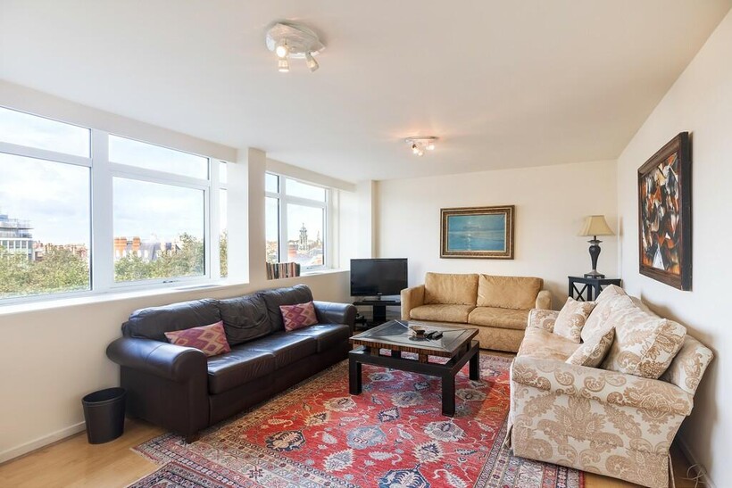 Holbein Place, Chelsea, SW1W 2 bed flat to rent - £4,333 pcm (£1,000 pw)