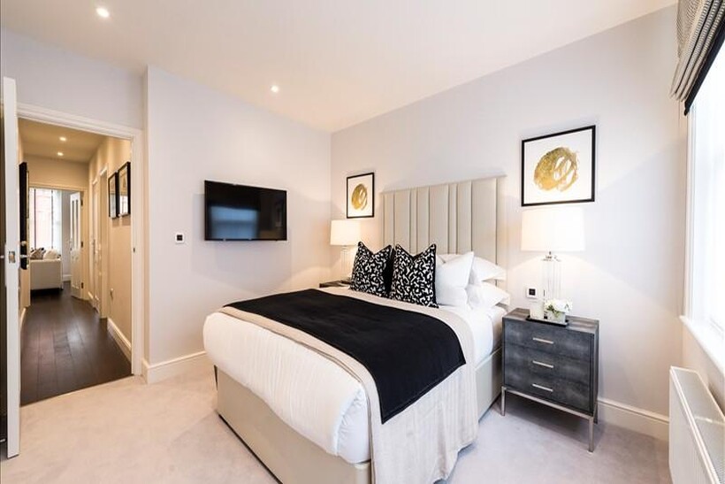 Hamlet Gardens, London, W6 1 bed apartment to rent - £2,817 pcm (£650 pw)