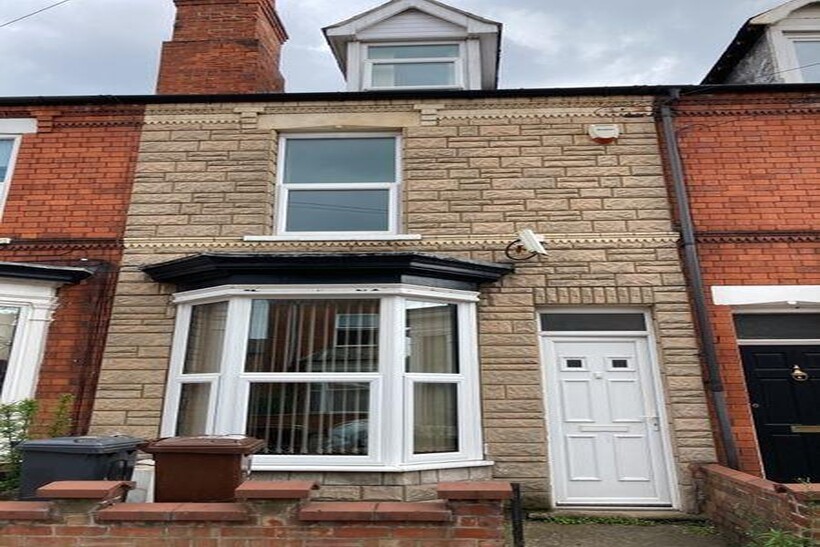 Cranwell Street, Lincoln, LN5 3 bed semi-detached house to rent - £460 pcm (£106 pw)