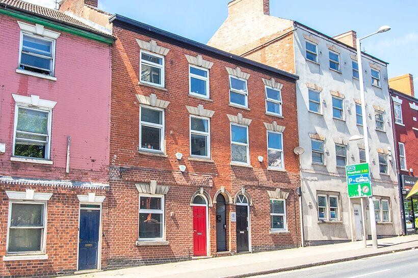 243a Mansfield Road, Nottingham, NG1 3FT 3 bed flat to rent - £1,820 pcm (£420 pw)