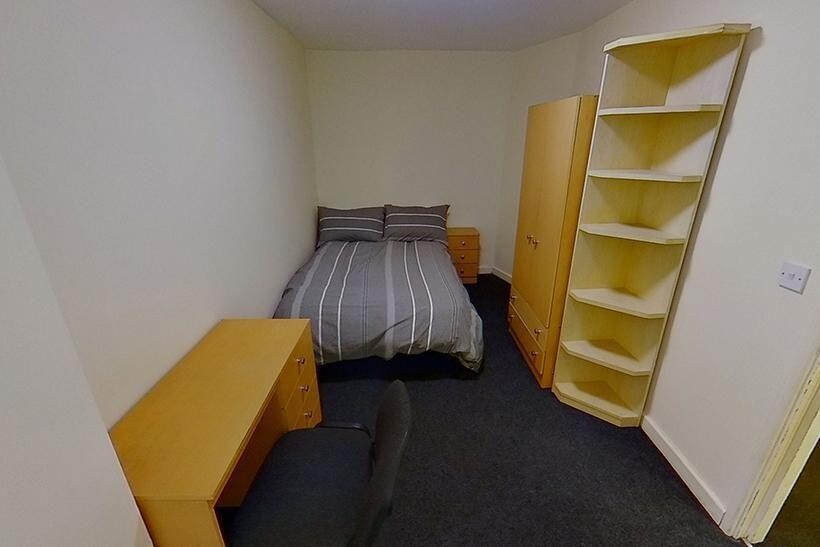 243a Mansfield Road, Nottingham, NG1 3FT 3 bed flat to rent - £1,820 pcm (£420 pw)