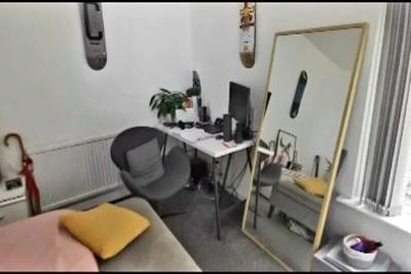 Egerton Road(Available July 2025)... 1 bed flat to rent - £950 pcm (£219 pw)