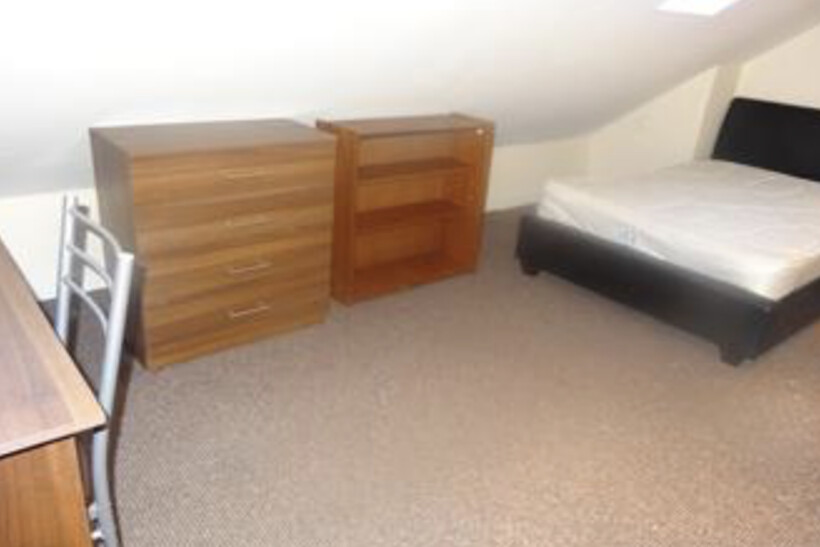 Estcourt Terrace, Leeds LS6 6 bed house to rent - £433 pcm (£100 pw)