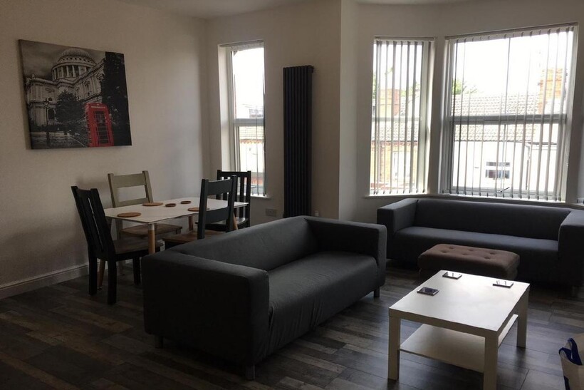 Nottingham NG9 7 bed house share to rent - £565 pcm (£130 pw)