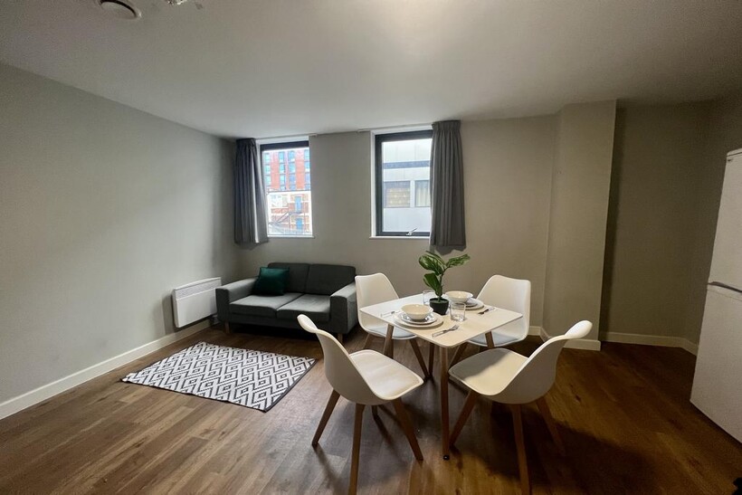 Queen Street, Sheffield S1 2 bed flat to rent - £1,048 pcm (£242 pw)