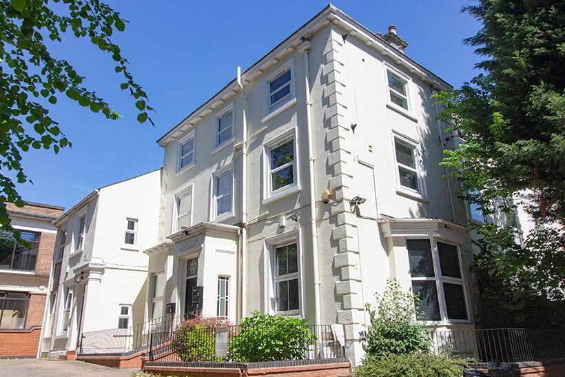 Flat 3, 190 Mansfield Road... 3 bed flat to rent - £1,950 pcm (£450 pw)