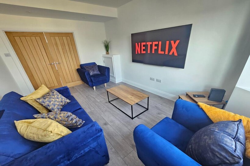 Hamilton Road, London E17 4 bed house to rent - £9,000 pcm (£2,077 pw)