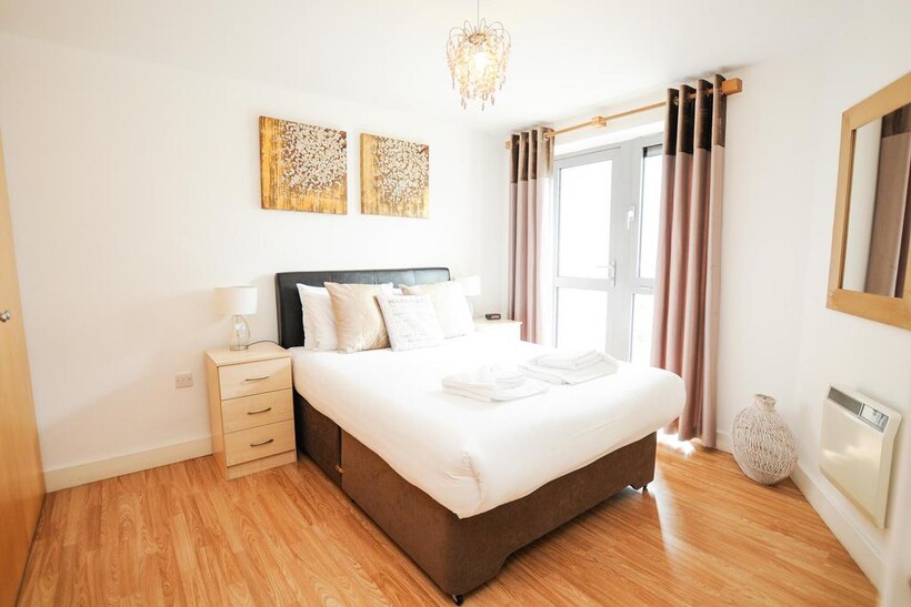 Montague Street, Bristol BS2 2 bed serviced apartment to rent - £3,210 pcm (£741 pw)