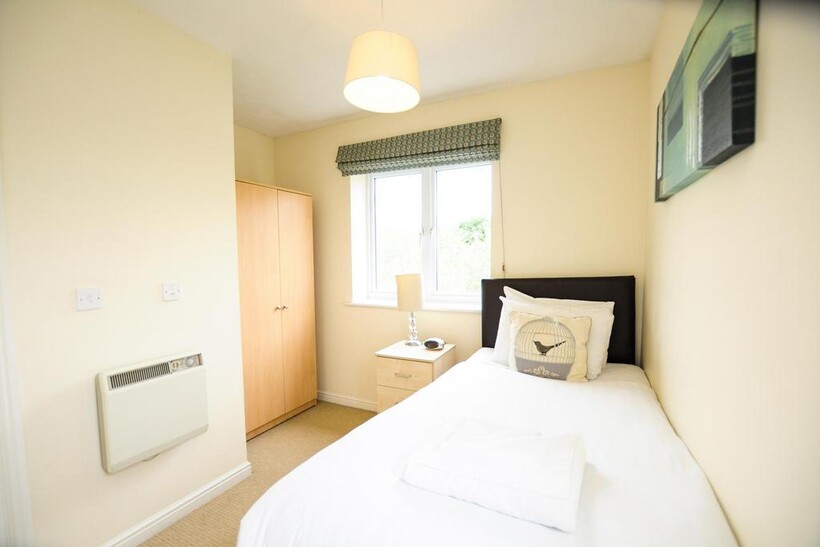 Orchard Gate, Bradley Stoke BS32 2 bed serviced apartment to rent - £3,210 pcm (£741 pw)