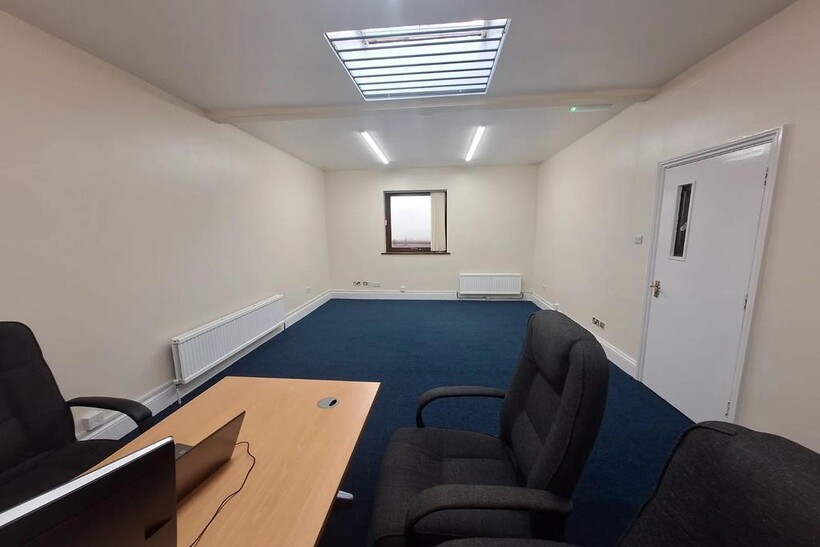 Goswell Road, London, EC1V Property to rent - £2,166 pcm (£500 pw)