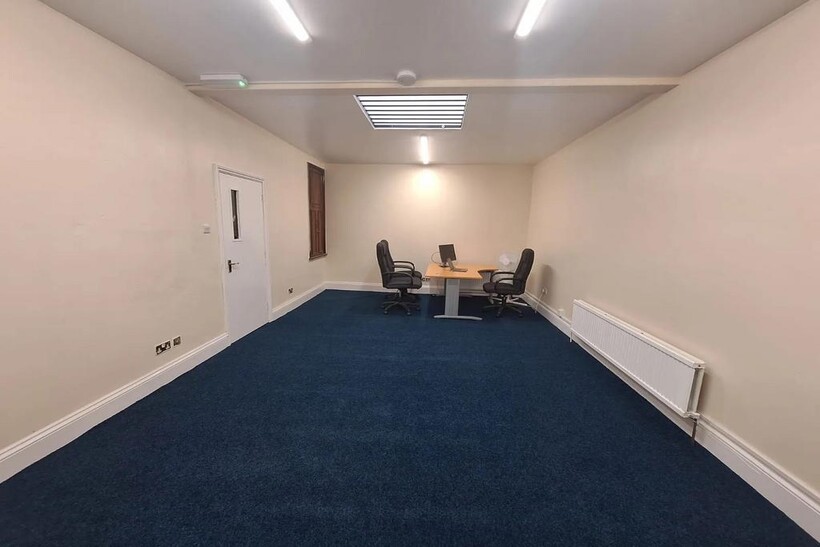 Goswell Road, London, EC1V Property to rent - £2,166 pcm (£500 pw)