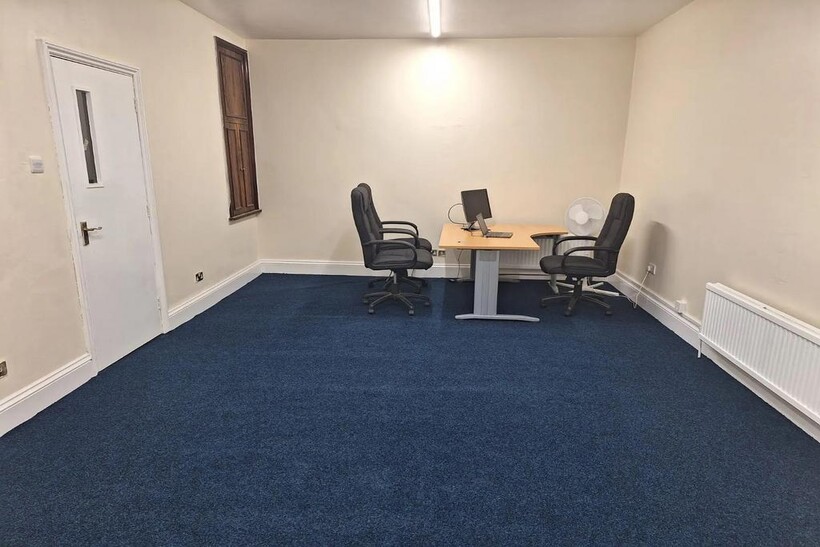 Goswell Road, London, EC1V Property to rent - £2,166 pcm (£500 pw)