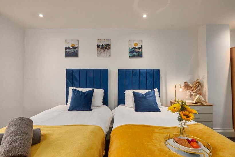 Blenheim Terrace, Leeds LS2 1 bed serviced apartment to rent - £1,760 pcm (£406 pw)