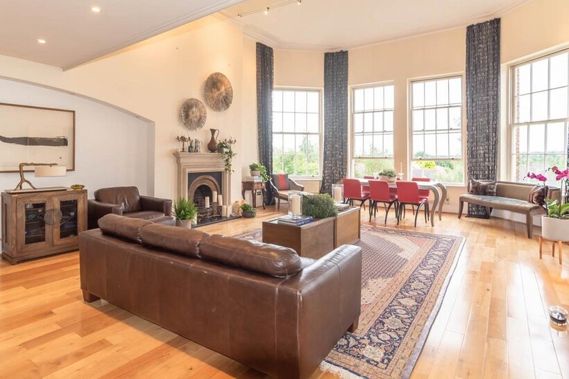 Royal Drive, London N11 3 bed apartment to rent - £4,000 pcm (£923 pw)