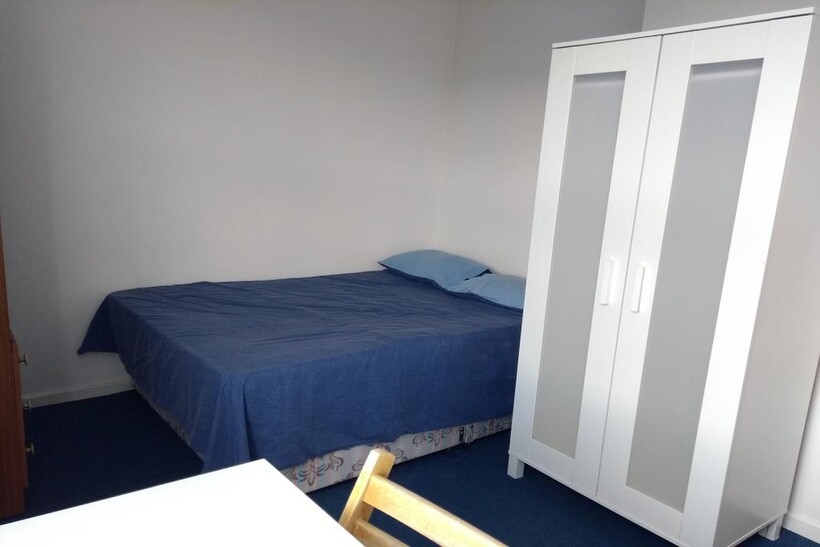 Londesborough Road, Southsea PO4 3 bed terraced house to rent - £1,876 pcm (£433 pw)