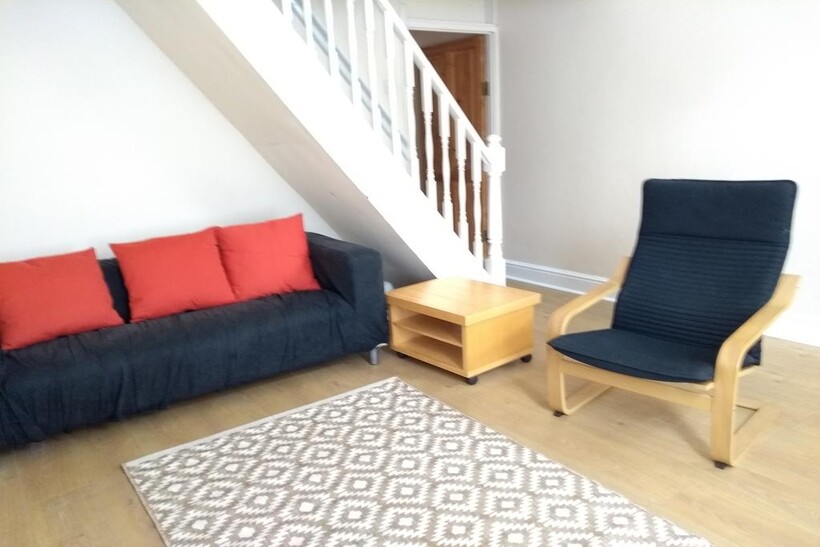 Londesborough Road, Southsea PO4 3 bed terraced house to rent - £1,876 pcm (£433 pw)