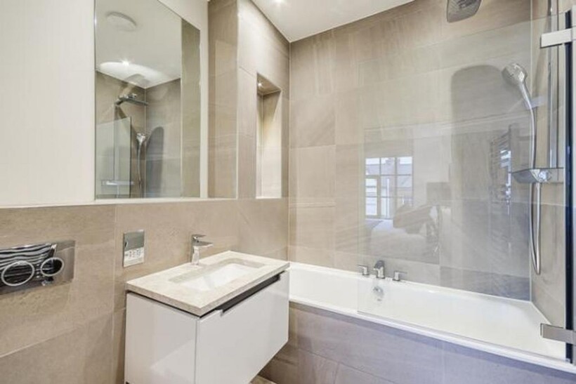 Rainville Road, London, W6 2 bed apartment to rent - £5,091 pcm (£1,175 pw)